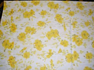 Set Of 2 Vintage Pillowcase Morgan Jones White With Yellow Flowers Standard Euc
