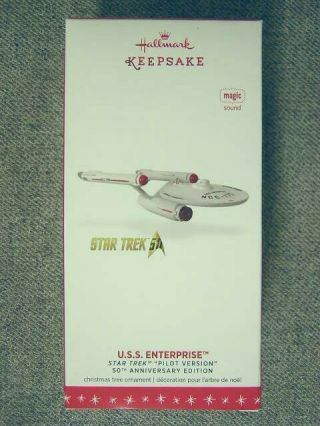2016 Hallmark Star Trek " U.  S.  S.  Enterprise " Magic Ornament; Sound