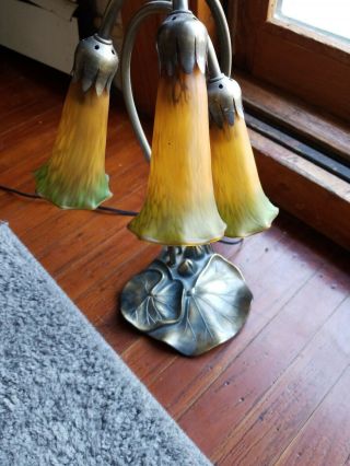 Tiffany Style Vintage Trumpet Flower And Lily Pad Lamp Orange And Green Glass