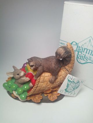 Dean Griff Charming Tails - Horn Of Plenty 85/610 Mouse Racoon Thanksgiving Fall