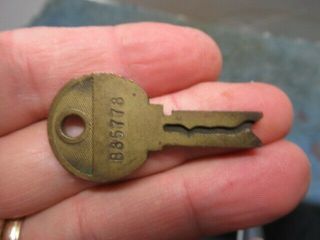 old high security MILLS slot machine key.  No padlock lock locksmith n/r 4