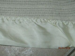 Vintage Off White Thermal Blanket 86x86 Acrylic