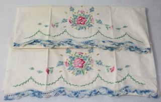 Vintage Pair Embroidered White Pillowcases Flowers With Crocheted Edge