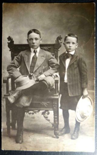 Postcard Rppc Real Photo - Two Well Dressed Boys Posed In Fancy Chair