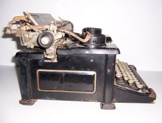 Antique Royal Model 10 Typewriter Single Beveled Glass Sides Serial X - 929260 5