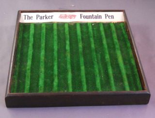 Parker Small Oak Pen Tray - - - 7 - X 7 - - Green Colored - - Holds 9 Pens