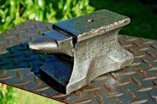 Vintage Anvil Tool 8 Lb Cast Iron Metal Blacksmith Farrier Horseshoe Forging