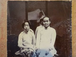 1 China Photograph 2 Ladies 1900 Shanghai 101 Peking Hong Kong