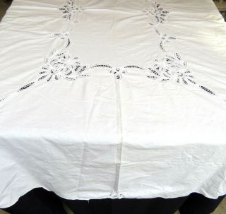 Vintage White Cotton Battenburg Lace Tablecloth 67 X 84 Oval
