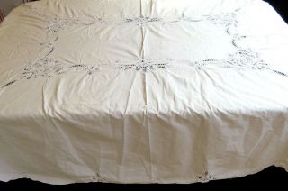 Vintage White Cotton Battenburg Lace Tablecloth 67 x 84 Oval 3