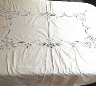 Vintage White Cotton Battenburg Lace Tablecloth 67 x 84 Oval 5