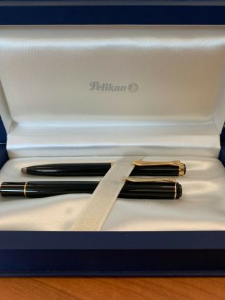 Pelikan Souverän M150 Fountain Pen And K600 Ballpoint Pen Set.  Black With Gold