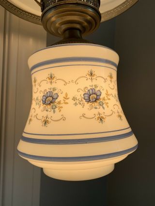 Vintage Quoizel Abigail Adams Blue Flowers Hanging Swag Hurricane Light Lamp 2