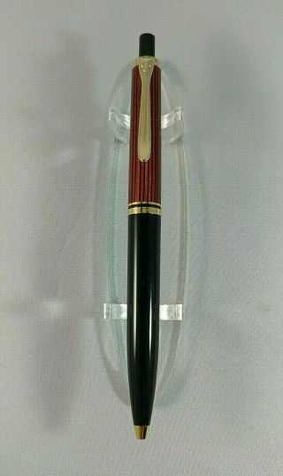 Pelikan Souveran K400 Red/black Gt Ballpoint Pen