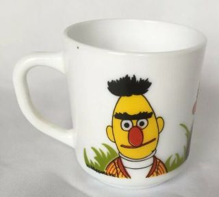 Arcopal France Vintage Sesame Street Muppets Mug Milk Glass Bert Ernie Big Bird