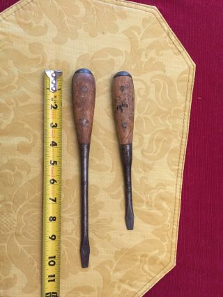 2 Antique Screw Drivers - ? Perfect Handle? H.  D.  Smith? Wooden Handle Tool