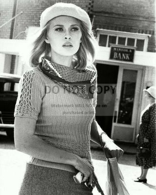 Faye Dunaway In The Film " Bonnie And Clyde " - 8x10 Publicity Photo (zy - 917)