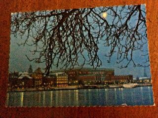 The Royal Palace,  Stockholm Sweden - No.  137/15 Postally