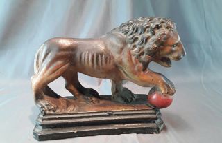 Vintage Chalkware Carnival Prize Circus Lion Animal Figure 9.  5 Inch Long