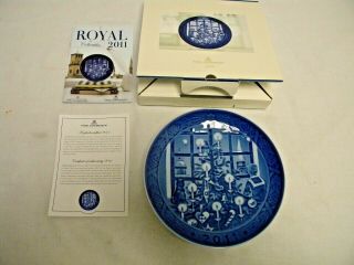 Royal Copenhagen Christmas Plate 2011 Waiting For Santa Claus W Box & Papers