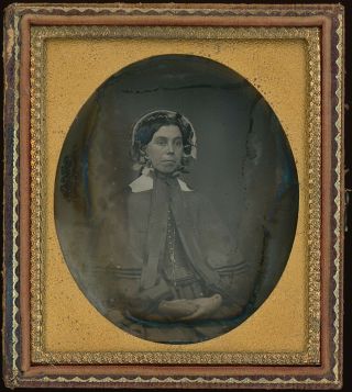 Young Woman Wearing Bonnet 1/6 Plate Daguerreotype E358 2