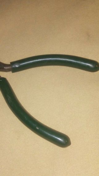 Vintage M.  Klein & Sons BELL SYSTEM 6 1/4 inch Diagonal Cut Green Grip Pliers 4