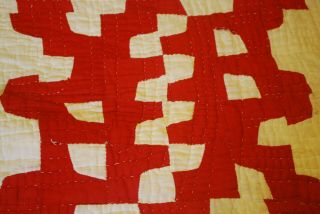 vintage quilt red and white hand stitched 84x72 4