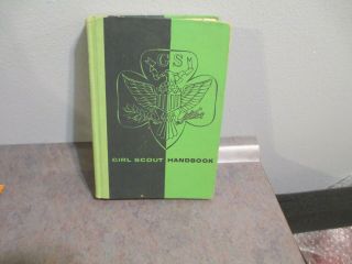 Vintage Girl Scout Handbook - 1958 - 19th Edition - Euc -