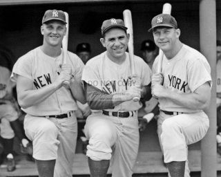 Roger Maris,  Yogi Berra And Mickey Mantle York Yankees - 8x10 Photo (da - 459)