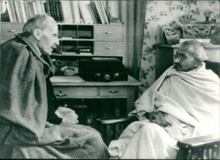 Mahatma Gandhhi And Romain Rolland - 1 December 1931 - Vintage Photo