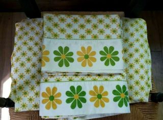 Vintage Retro Yellow Green Daisy Full Flat,  Fitted Sheet,  Case Lady Pepperell