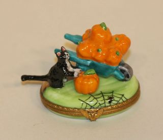 Limoges France Peint Main Halloween Trinket Box Black Cat Wheelbarrow Pumpkins