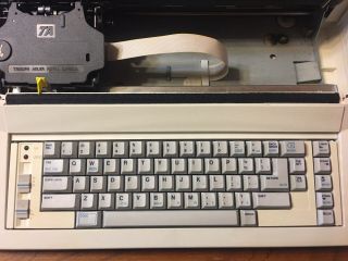 TA Adler - Royal Satellite 4 Great,  Typewriter 3