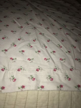 Laura Ashley Pink Red Rose Bud Pair Floral Standard All Cotton Pillowcases Soft 2