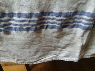 Vintage Cotton Camp Hosp.  Blanket White w Blue Stripes Lightweight 2