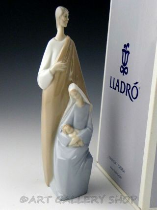 Lladro Figurine Nativity Mary Joseph & Jesus Holy Family 4585 Retired
