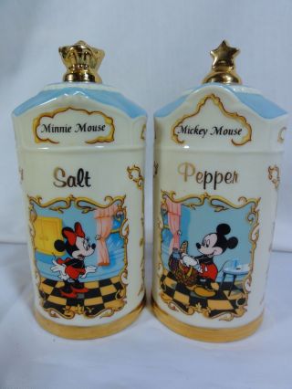Lenox Walt Disney Mickey & Minnie Mouse Salt & Pepper Shakers - - Set