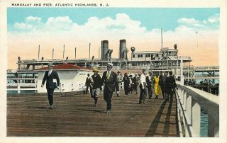Jersey Postcard: People Walking,  Mandalay And Pier,  Atlantic Highlands,  Nj