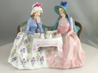 Royal Doulton Figurine Afternoon Tea Hn 1747 Two Women Seated Table W/tea Set