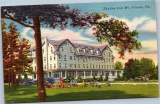 Skyline Inn,  Mt.  Pocono,  Pennsylvania - Exterior View And Scene