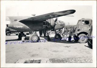 Wwii Us Army Air Force Airmen North American B - 25 Mitchell Bomber Airplane Photo