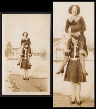 Remarkable Strength Woman W Lesbian Girlfriend On Shoulders 1920s Vintage Photo