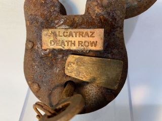 Alcatraz Prison Cast Iron Lock with Two Keys Death Row 2