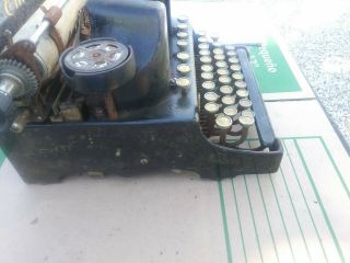 Emerson No 3 Antique Typewriter Patented April 1910 6