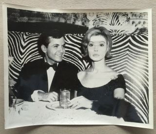 1961 Larraine Rogers & Tony Carlyls Signed Photograph In El Morocco Ny 8 " X 10 "