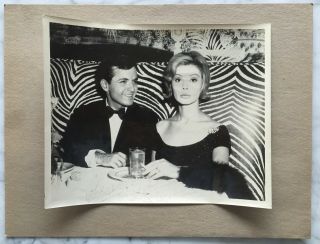 1961 Larraine Rogers & Tony Carlyls Signed Photograph in El Morocco NY 8 
