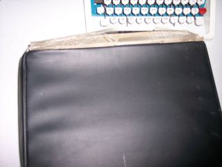 Vintage Underwood 315 Typewriter with Case Needs Ribbon Made in Spain 8