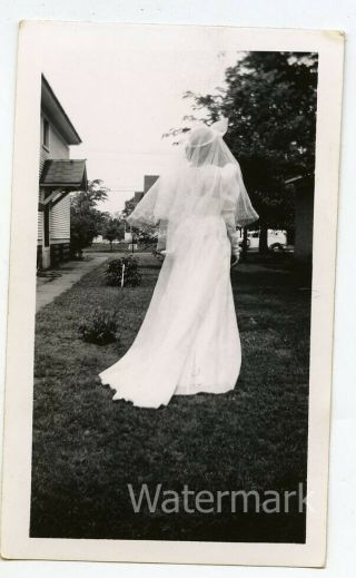 1940s Vintage Snapshot Photo Lady In Wedding Dress Back To Camera