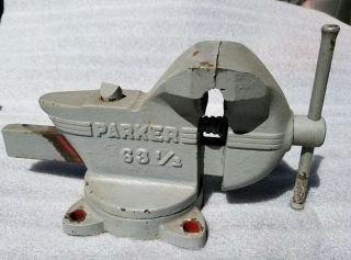 Vintage Parker Vise 63 1/2.  3 1/2 " Jaws X 5 " Complete,  Minimal Use.  Meriden,  Ct.