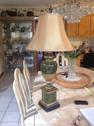 Vintage Chapman Neoclassical Urn Pedestal Marbelized Green Black Gold Lamp Ec
